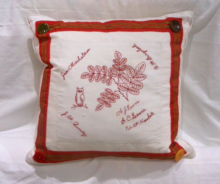 UF102 Antique Redwork - Custom Made Feather Pillow 